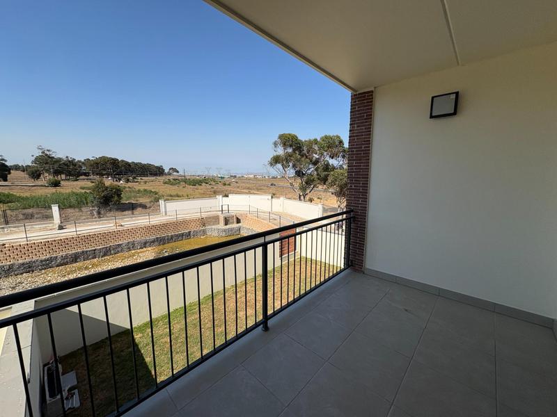 To Let 2 Bedroom Property for Rent in Richwood Western Cape